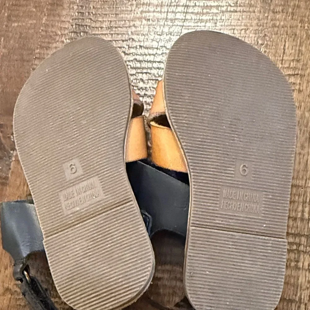 Old Navy Stylish Black and Tan Kids Sandals
